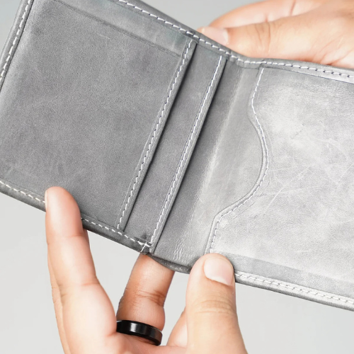 PREMIUM LEATHER CARD AND COIN WALLET