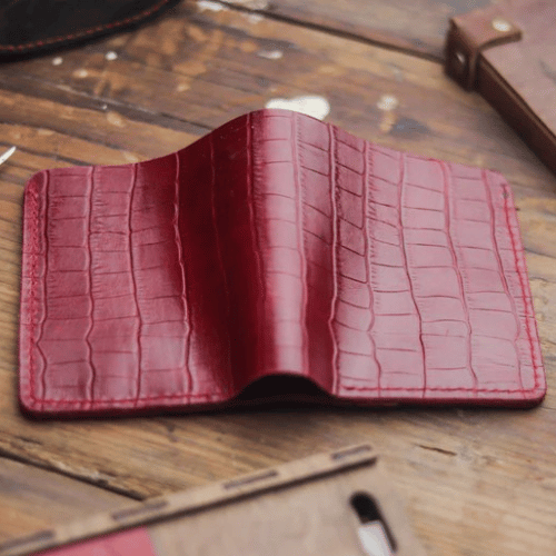 BIFOLD WALLET BURGUNDY CROCO